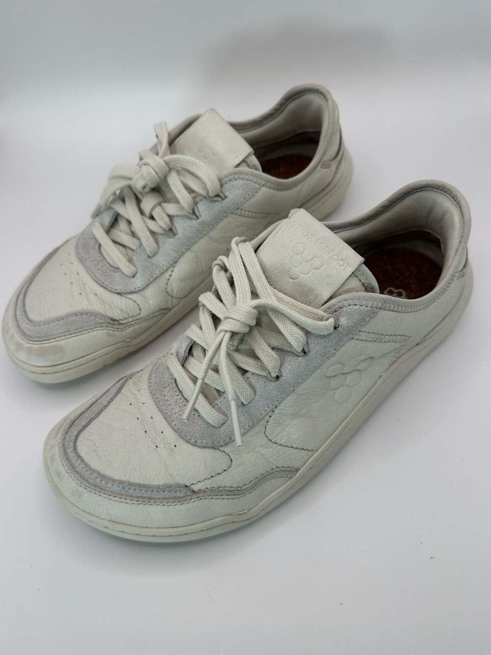Vivo Barefoot Men's Off-White and Light Gray Minimalist Sneakers
